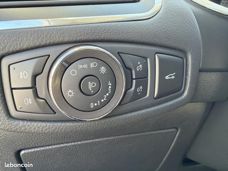 Ford S-MAX 2.0 EcoBlue 150ch Titanium Euro6.2 7 PLACES (image 22)