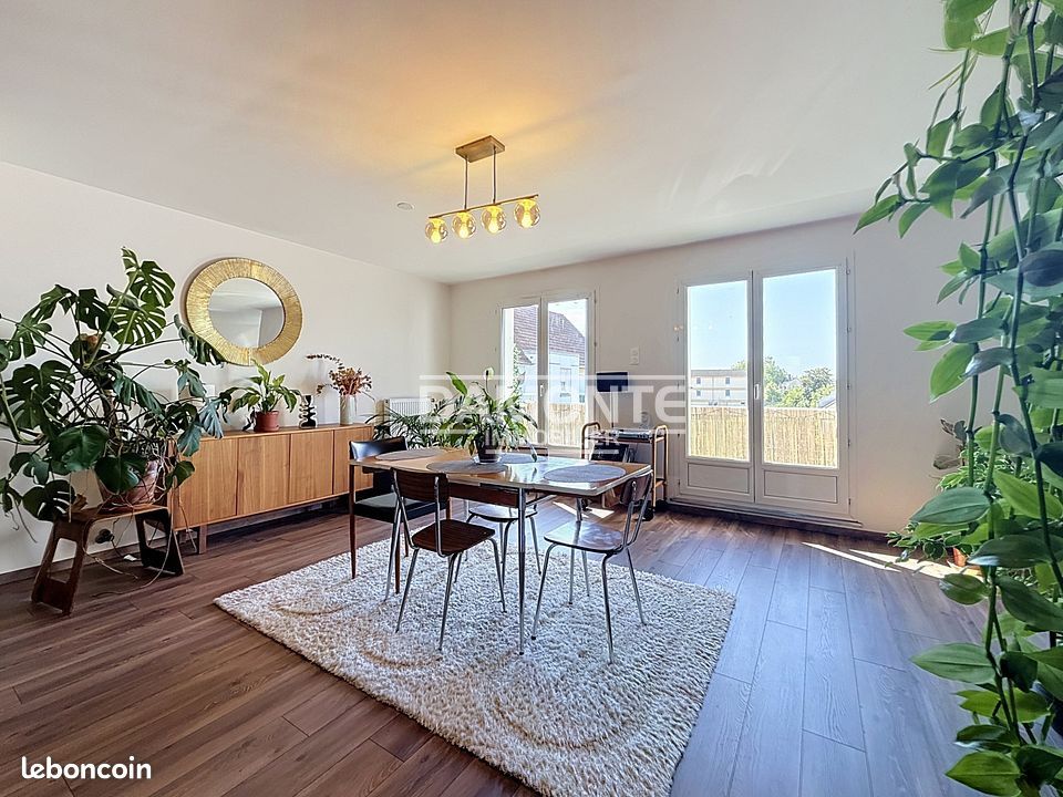 Appartement 5 pièces 99 m² · à Troyes · 99 m² · 157 000 €