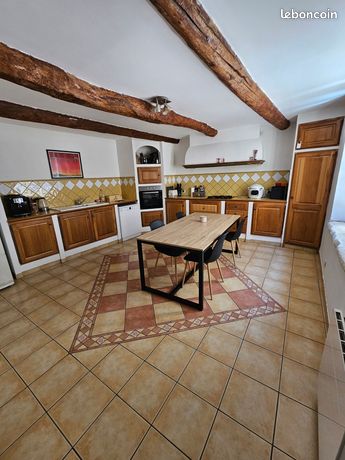 Maison de village de charme de 110 m2 – Centre historique de Lambesc – Espace indépendant — 9