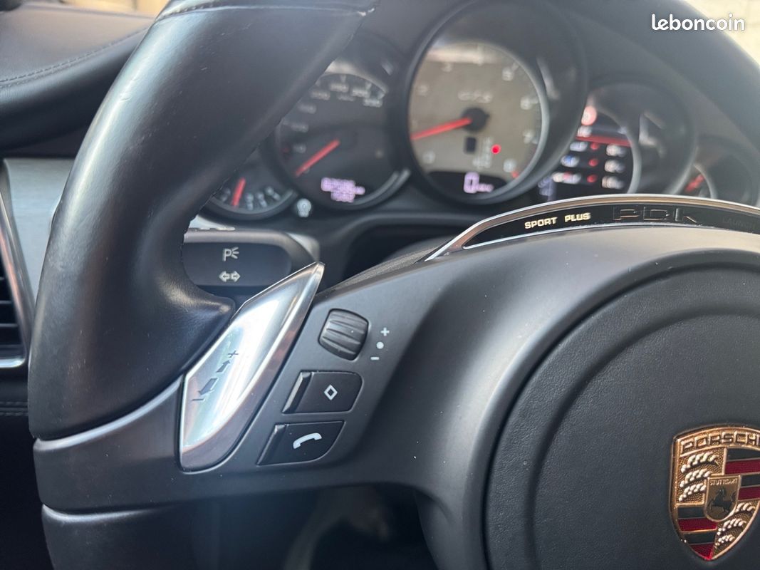 PORSCHE PANAMERA 4.8 V8 GTS 440Ch Suivi complet PDK PASM PSE Pack Chrono Sièges cuir 18 positions Caméra 360 Bose Garantie 12 mois (image 19)