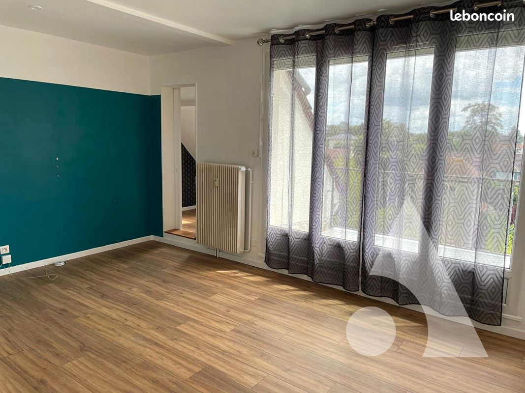 Appartement 1 pièce 26 m² · à Crépy-en-Valois · 26 m² · 84 000 €