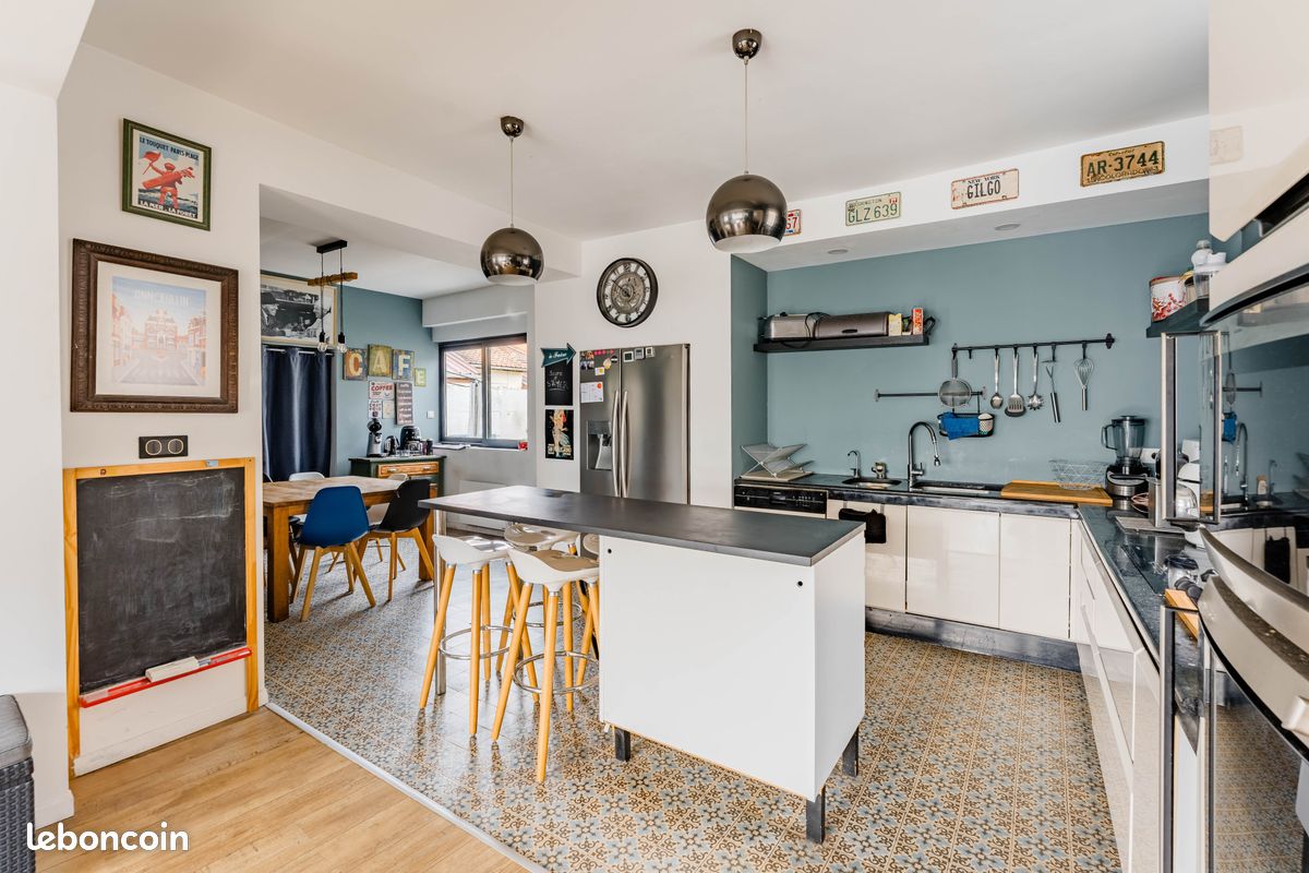 Maison 5 pièces 130 m² · à Annœullin · 130 m² · 220 000 €