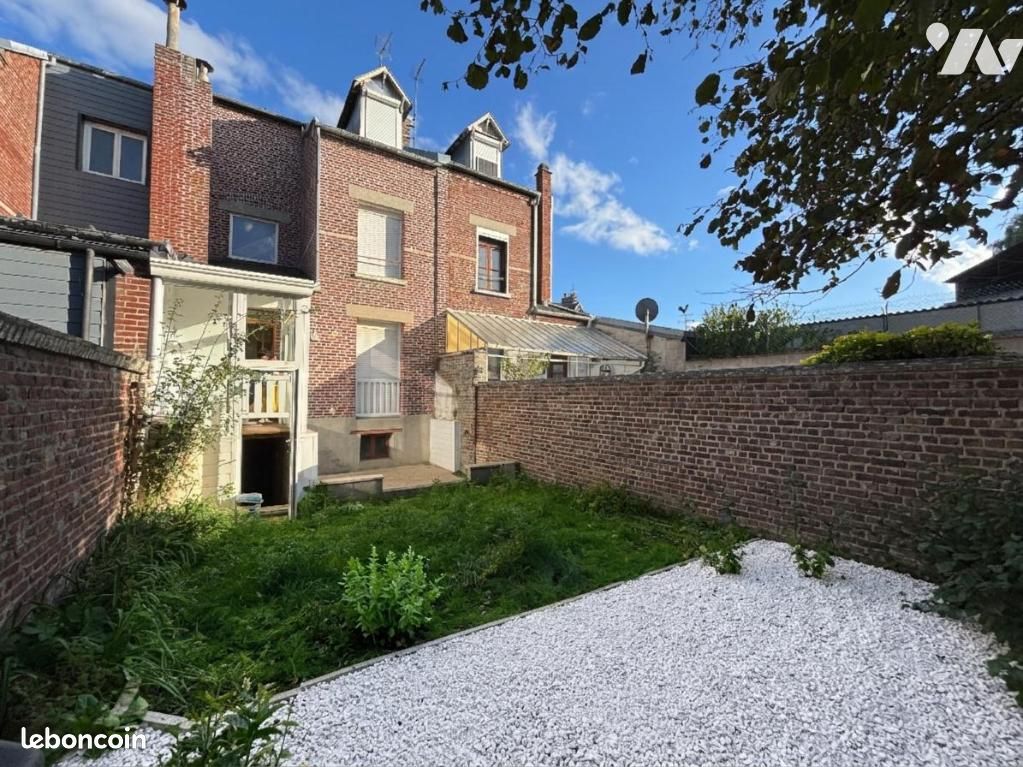 Maison 5 pièces 109 m² · à Amiens · 109 m² · 1 000 €/mois