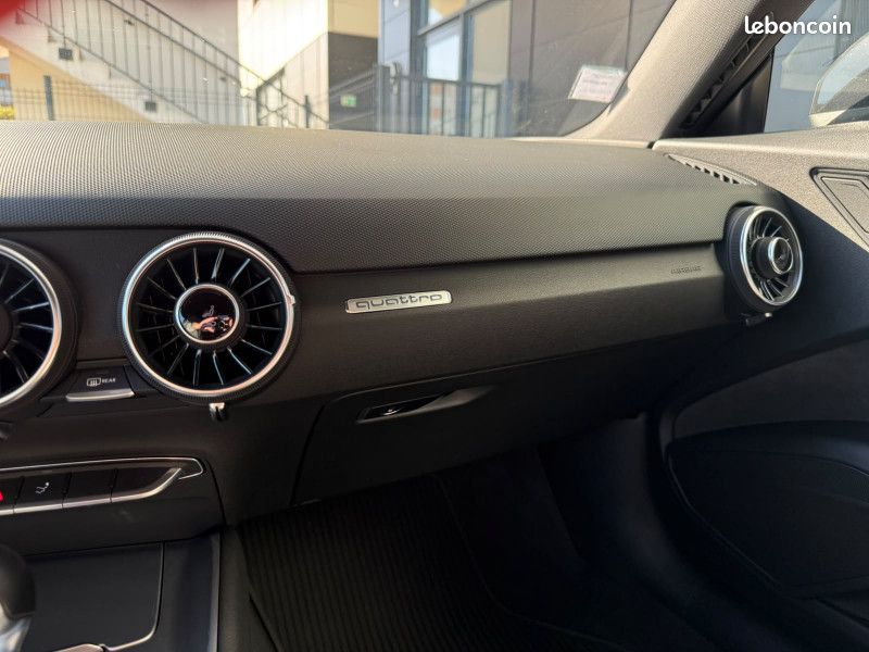 Audi TTS 2.0 TFSI 310 QUATTRO S TRONIC 6 (image 23)