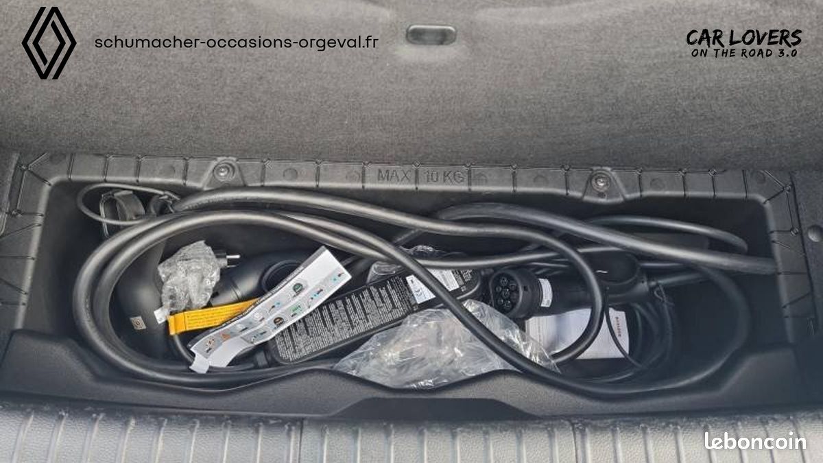 RENAULT Megane E-Tech EV60 220 ch super charge Techno (image 17)