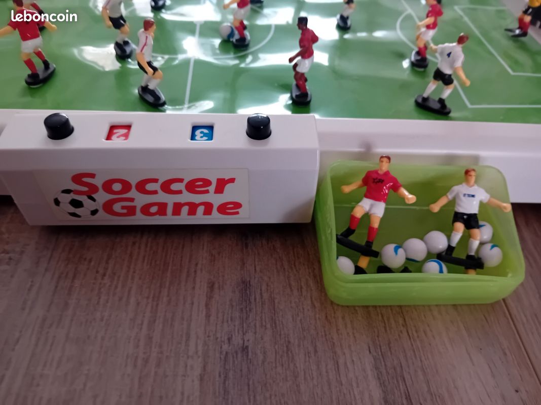Jeu Baby-Foot Shot Soccer Rebel – Babyfoot Électronique Avec Sons, Lumières, Score LED Et Difficulté Réglable Pour Enfants Et Adultes