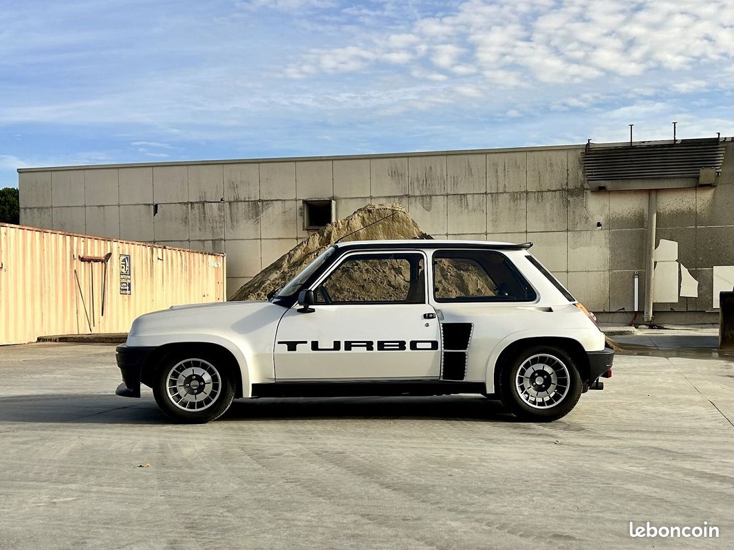 Renault 5 TURBO (image 2)