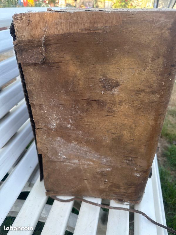 Ancien poste de radio (image 4)