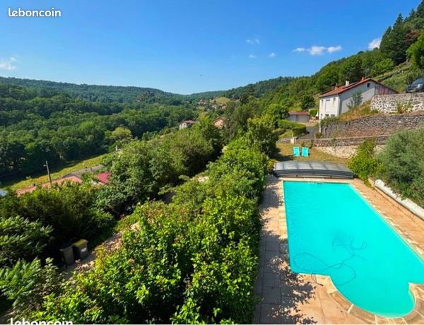 Maison 220m3 avec piscine à 5 minute du puy en velay