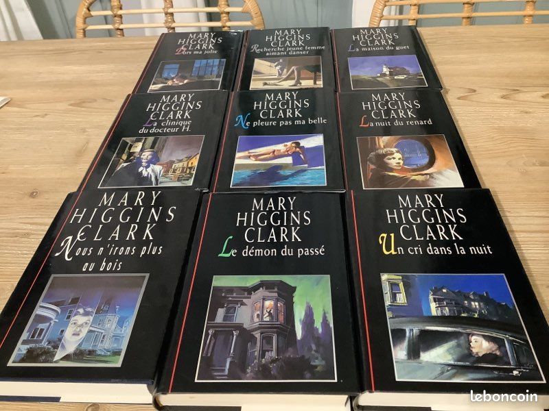Lot de 9 livres Mary Higgins Clark (image 1)