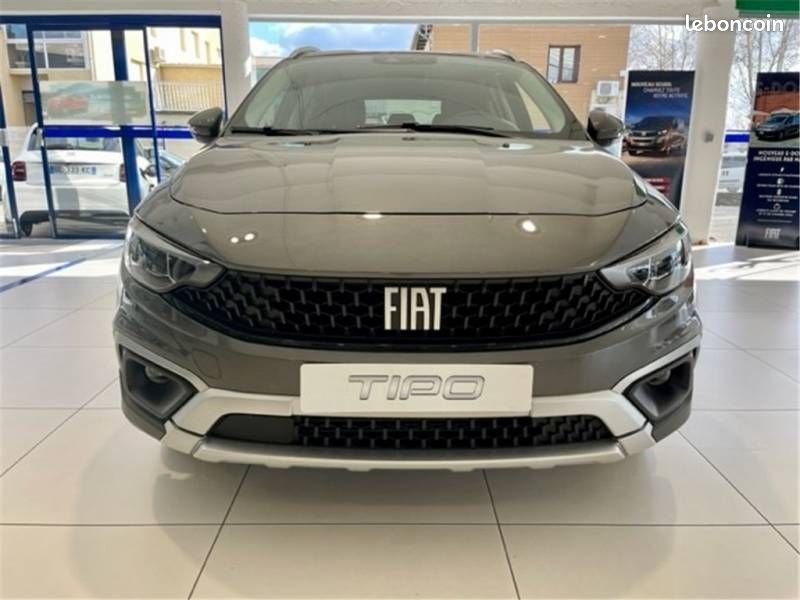 Fiat Tipo Cross 5 Portes 1.6 Multijet 130 ch S&S Plus (image 4)