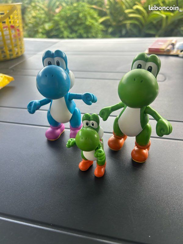 [TRIO YOSHI] Pack Figurines Yoshi - Multicolores et Tailles (image 2)