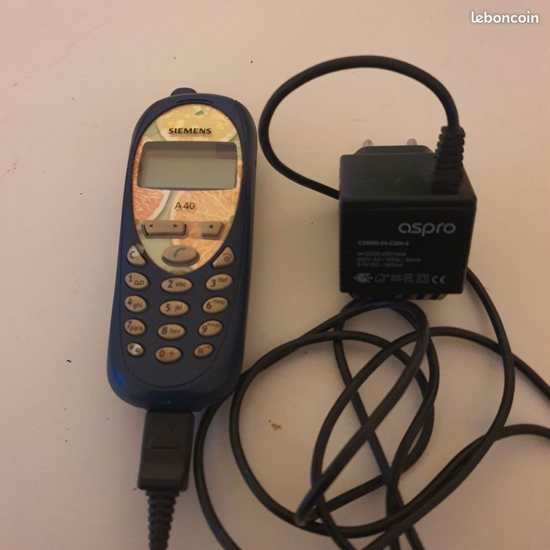 Téléphone Vintage Siemens FG 54/5002 A II 9 FG TIST 5 En Bakélite (EV3
