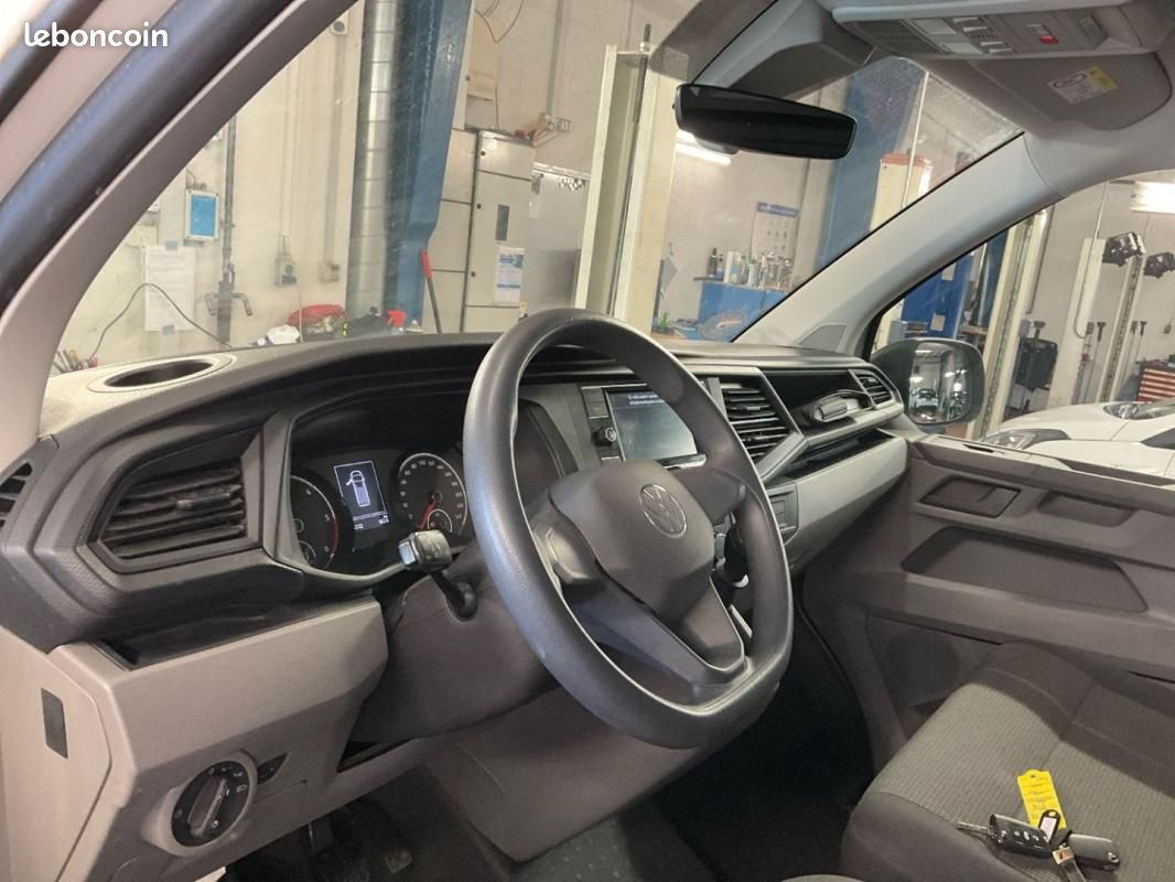 Volkswagen Transporter VAN L2H1 2.0 TDI 110 (image 3)