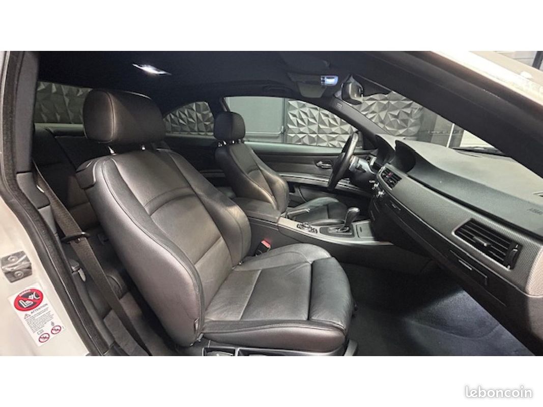 BMW SERIE 3 320d xDrive Coupé Edition M Sport 2.0 184CH GARANTIE 12 MOIS (image 29)