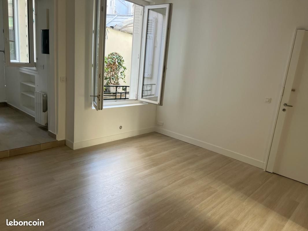 Appartement 2 pièces 38 m² · à Paris · 38 m² · 348 000 €