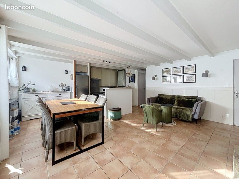 Maison 4 pièces 94 m² · à La Flotte · 94 m² · 554 910 €