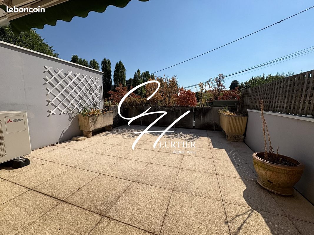 Appartement 4 pièces 99 m² · à Voiron · 99 m² · 1 000 €/mois