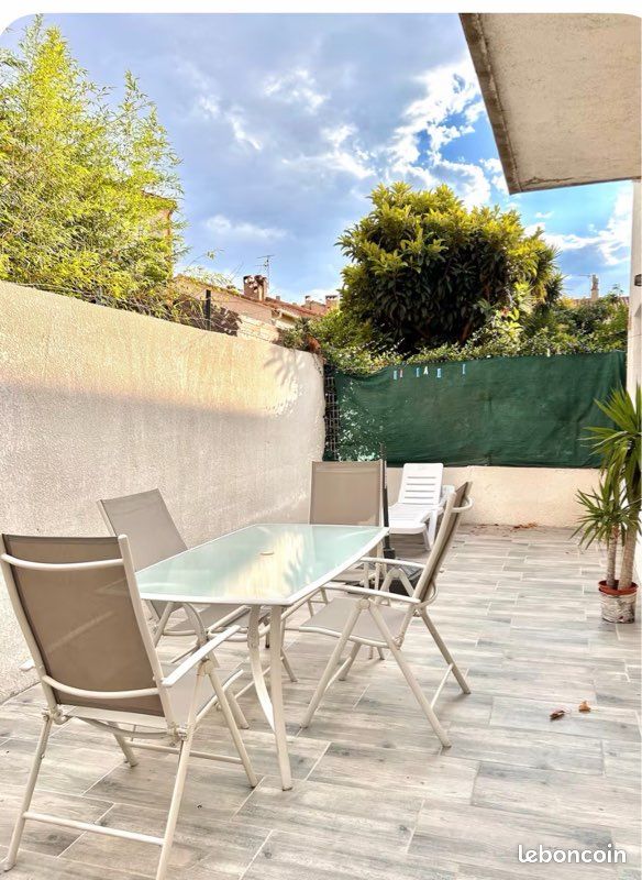Appartement 1 pièce 30 m² · à Perpignan · 30 m² · 650 €