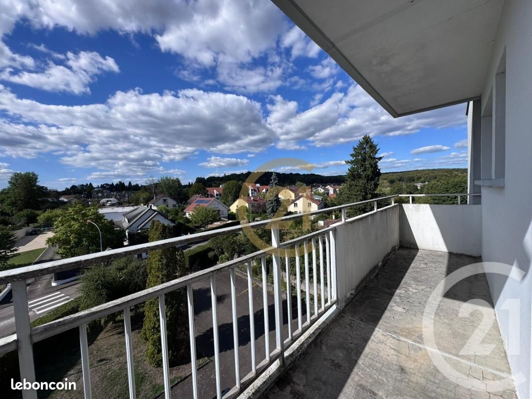 Appartement 4 pièces 81 m² · à Luxeuil-les-Bains · 81 m² · 65 000 €