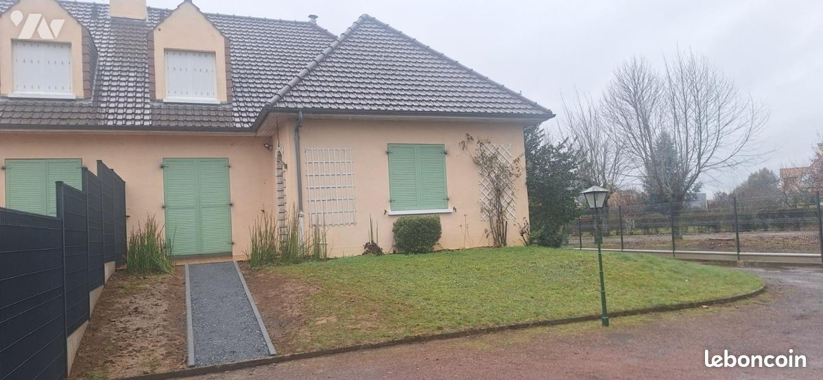 Maison 6 pièces 111 m² · à Savigné-l'Évêque · 111 m² · 198 550 €