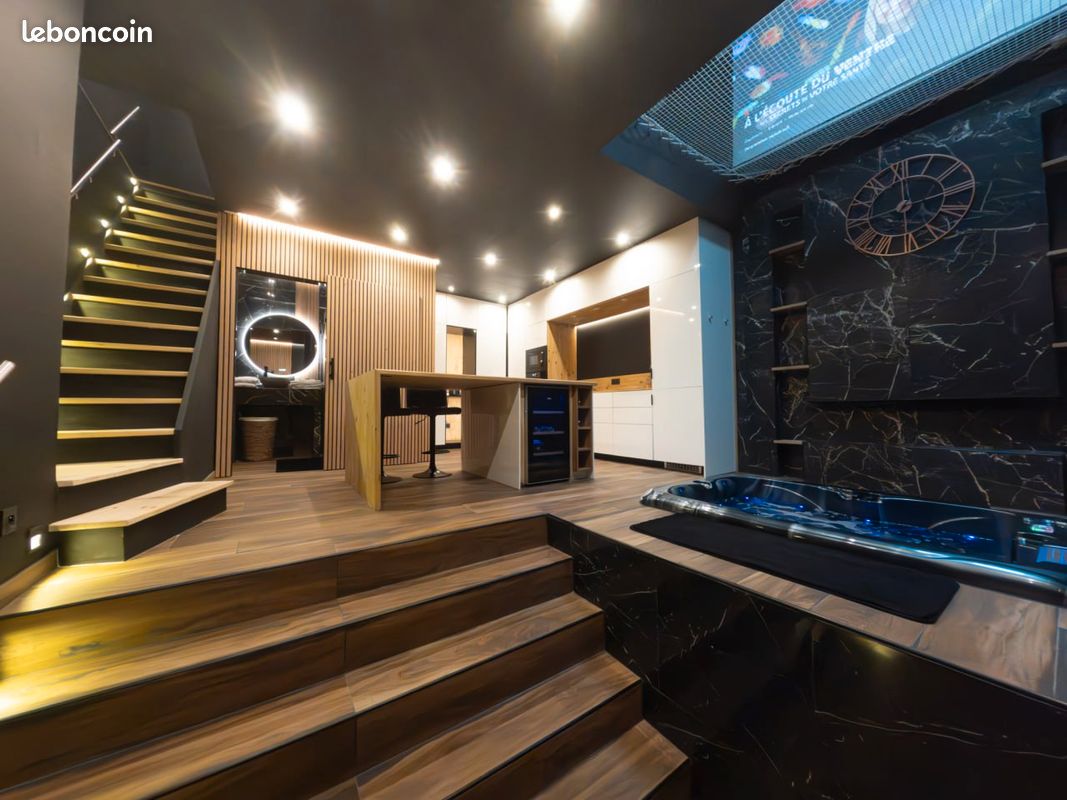 Immeuble 10 pièces 275 m² · à Lens · 275 m² · 350 000 €