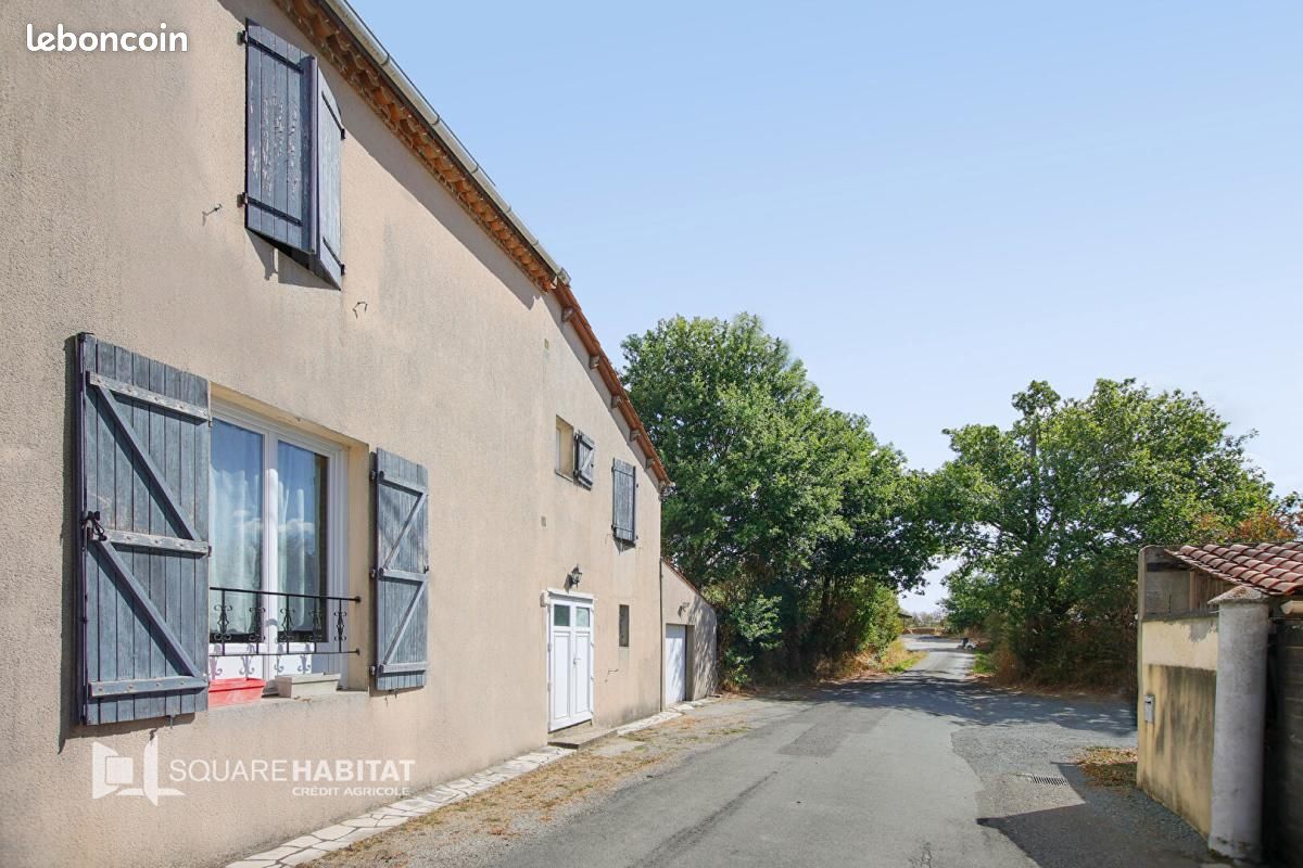 Maison 6 pièces 125 m² · à La Chaize-le-Vicomte · 125 m² · 200 000 €