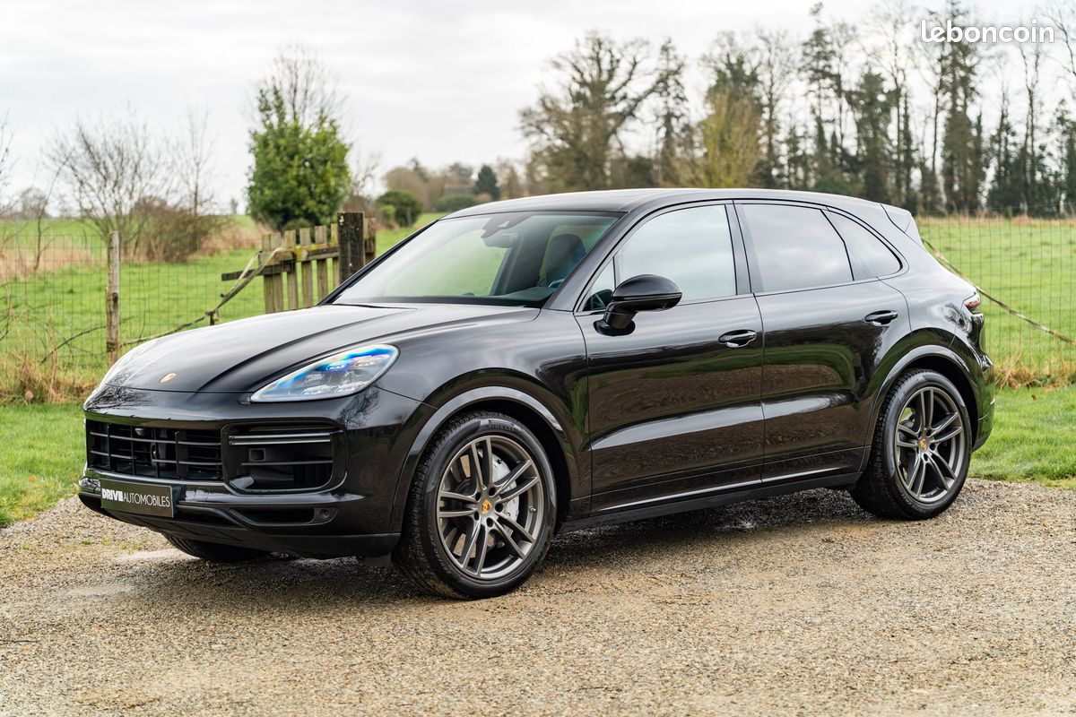 Porsche Cayenne Turbo - Origine France / PDLS+ / Toit pano / Camera 360 / Pack Chrono (image 3)