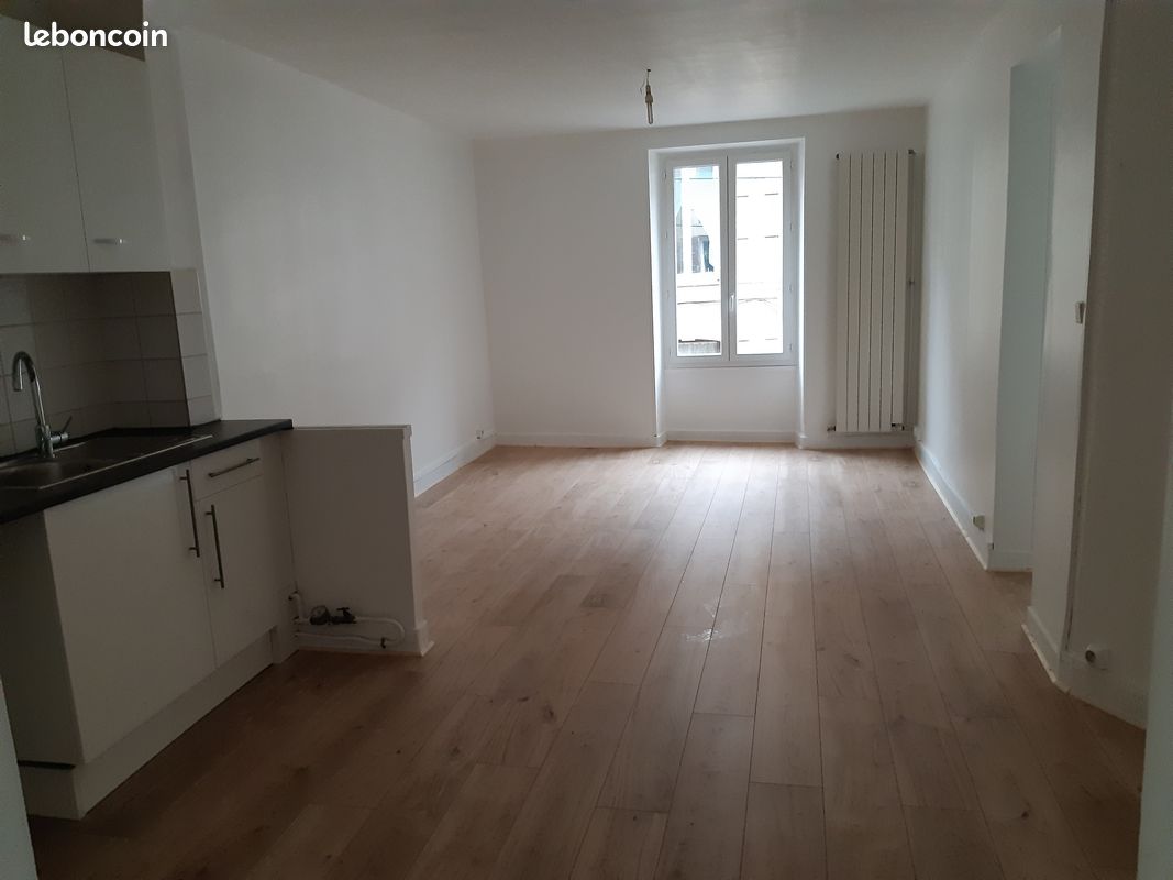 Appartement 3 pièces 45 m² · à Poitiers · 45 m² · 600 €