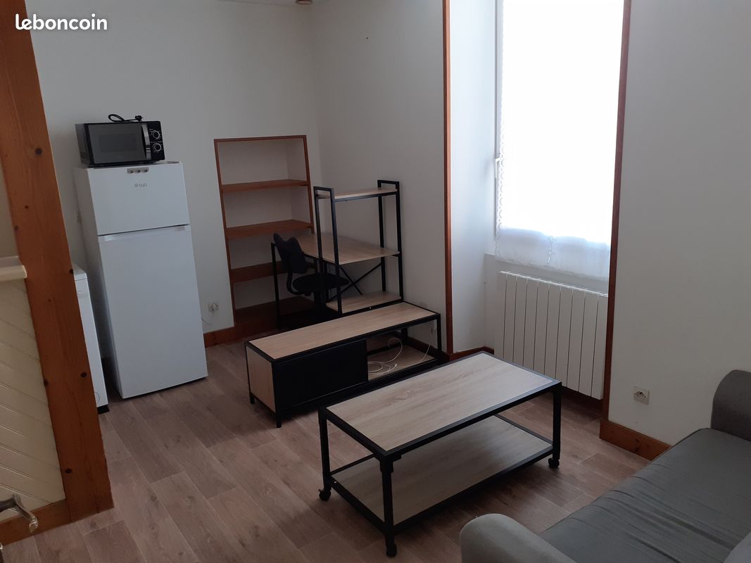 Appartement 1 pièce 24 m² · à Périgueux · 24 m² · 320 €