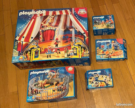 Playmobil Grey Gate with Circus Animal Cage Door 4233
