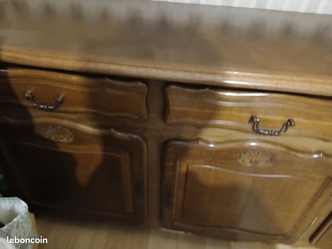 Meuble bas en vrai bois (image 1)