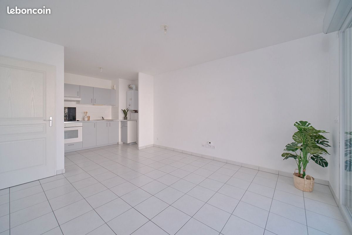 Appartement a louer meyzieu - 2 pièce(s) - 41 m2 - Surfyn