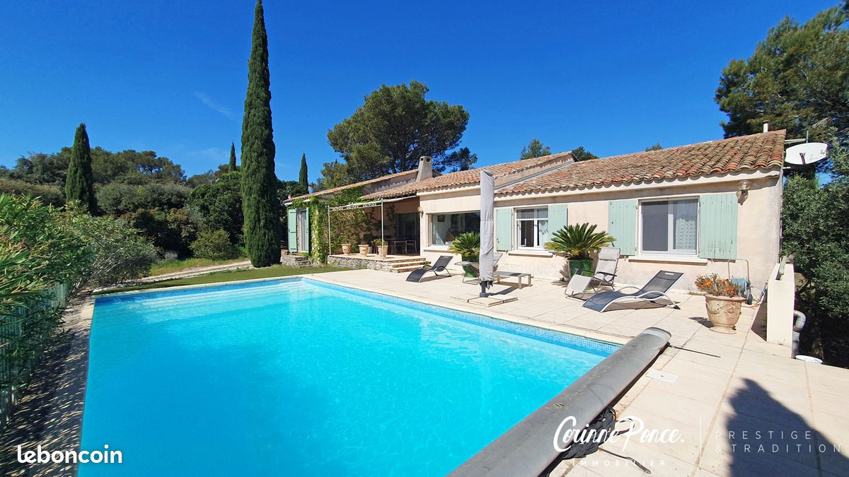 Maison 6 pièces 160 m² · à Nîmes · 160 m² · 585 000 €