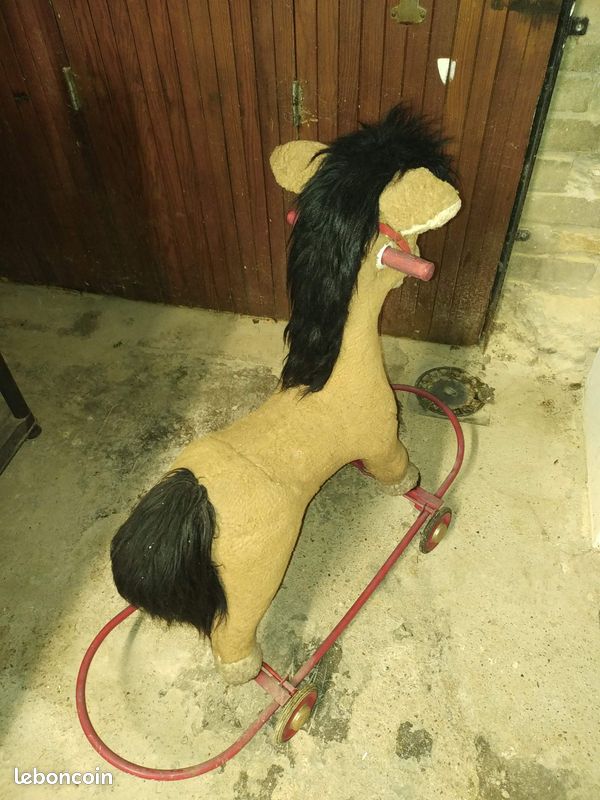 Cheval à Bascule En Pin Vintage – 1970/1980, Français, Superbe état