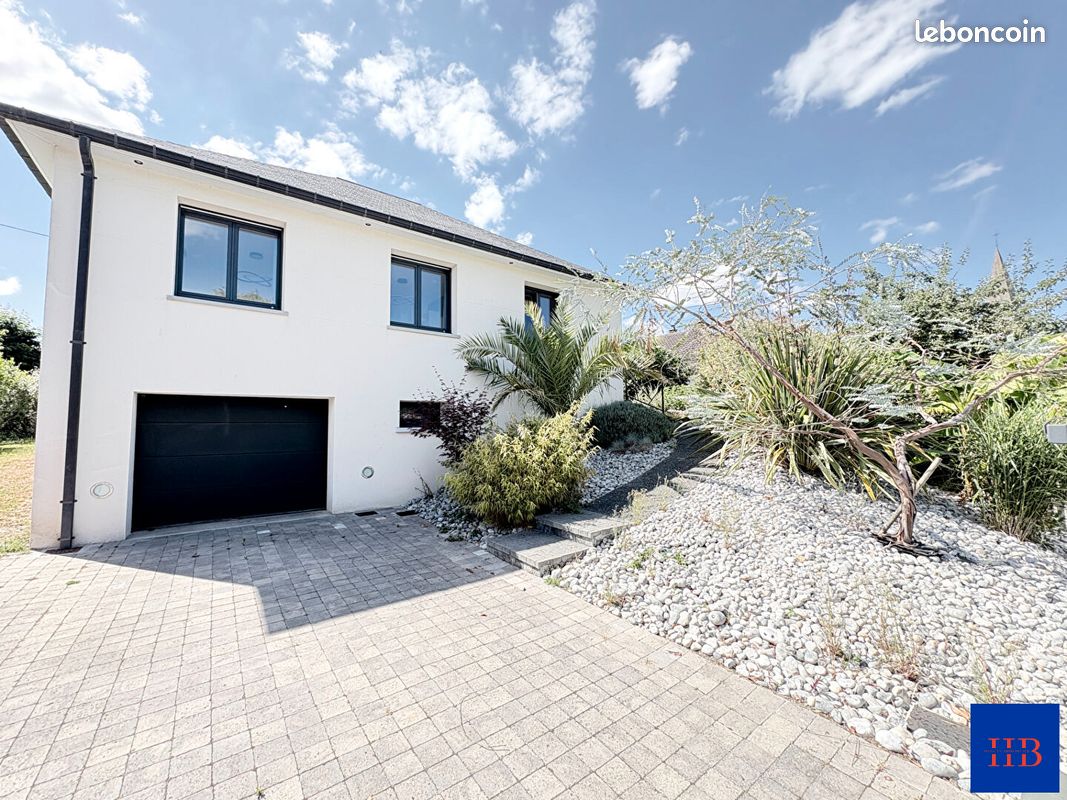 Maison 5 pièces 112 m² · aux Monts d'Aunay · 112 m² · 294 000 €
