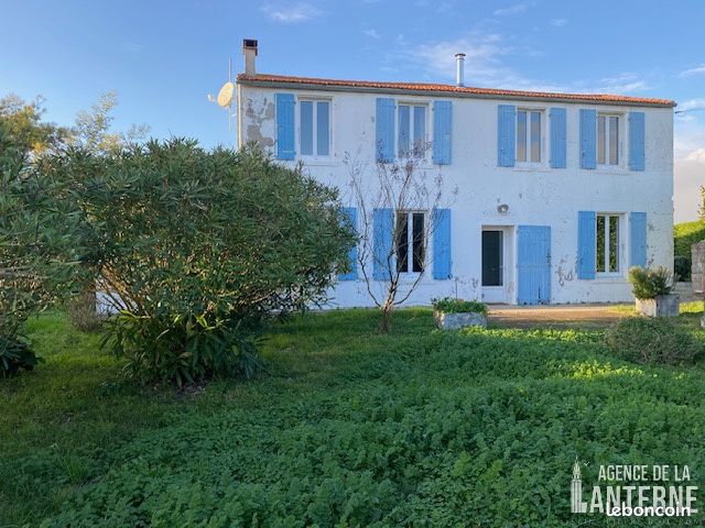 Maison 5 pièces 108 m² · à Saint-Georges-d'Oléron · 108 m² · 360 800 €