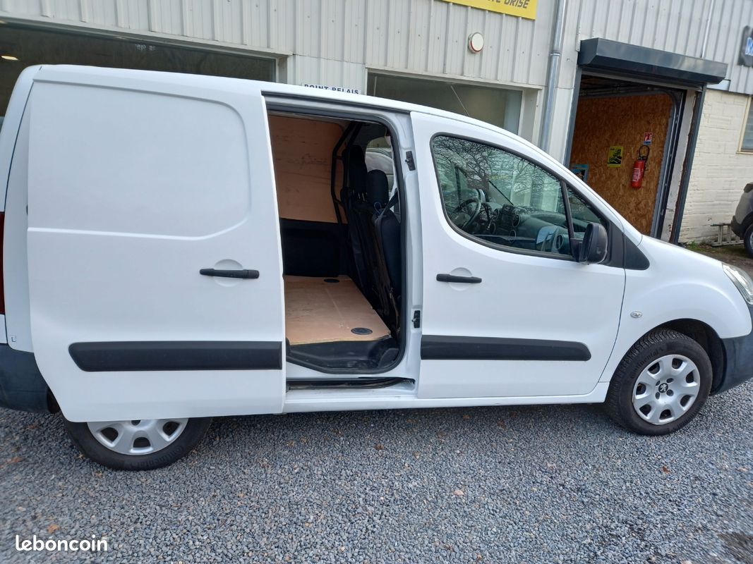 Peugeot Partner HDi 100cv (image 4)