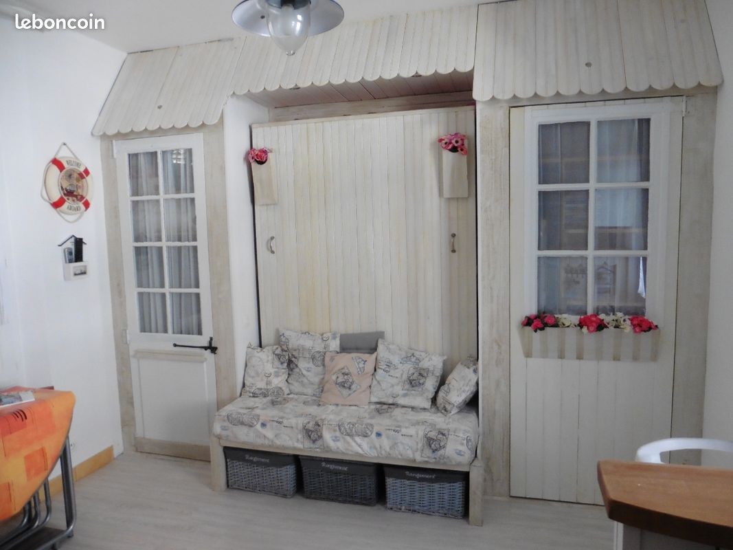A louer studio meublée à Villers sur Mer (image 1)