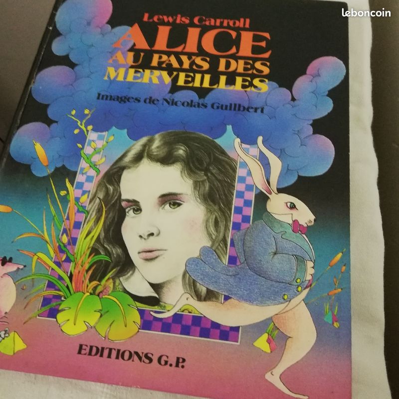 Livre Alice aux pays des merveilles (image 1)