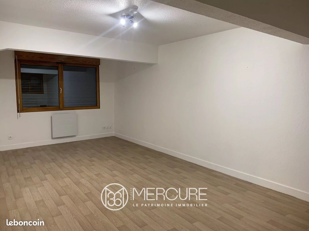 Appartement 2 pièces 44 m² · à Châtellerault · 44 m² · 500 €