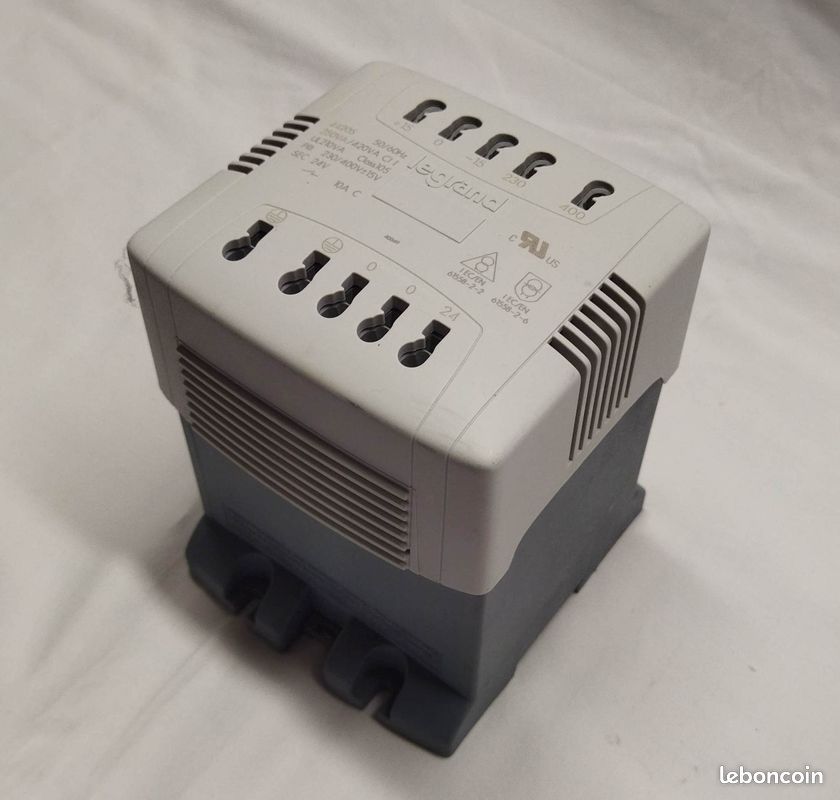 047023 - Legrand] Alimentation redressée filtrée monophasée