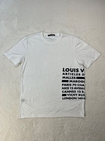 T'shirt Louis Vuitton NBA d'occasion pour 80 EUR in Vila Nova de Famalicão  sur WALLAPOP