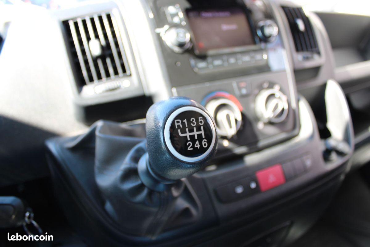 Citroen jumper vu 2.0l hdi 160ch - l3h2 - 16 188 ttc (tva recup.) - cam recul - 1ėre main - entretien 100% citroën (image 27)