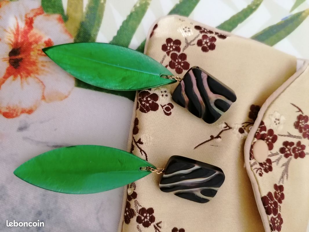Boucles d'oreilles Byblos clip neuves (image 4)