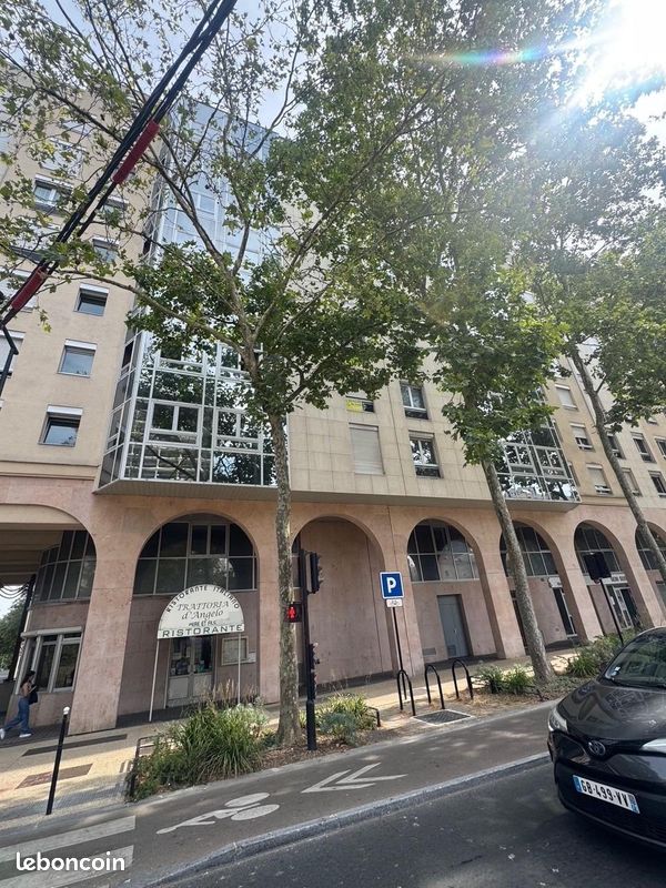 Appartement 2 pièces 52 m² · à Courbevoie · 52 m² · 399 190 €