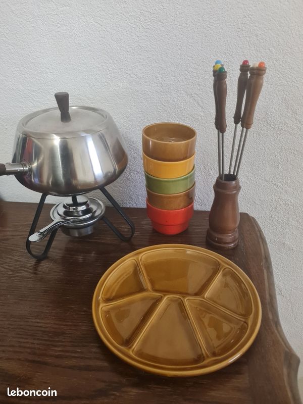 Service à fondue a alcool (image 1)