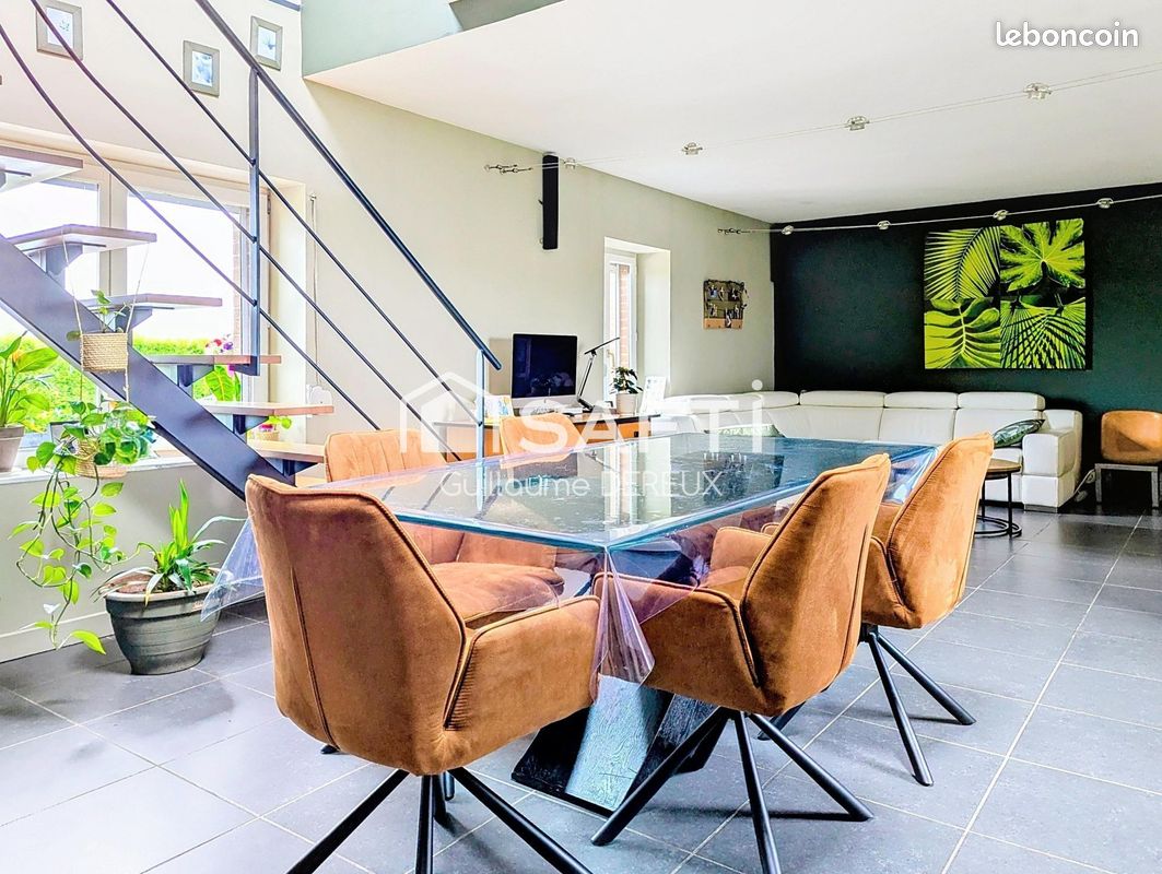 Maison 7 pièces 164 m² · à Leers · 164 m² · 460 000 €