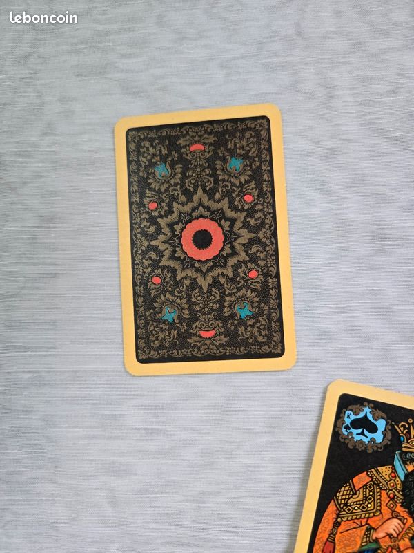 Jeu De Cartes à Jouer Vintage URSS 1970 - 36 Cartes Complètes En Boîte Plastique