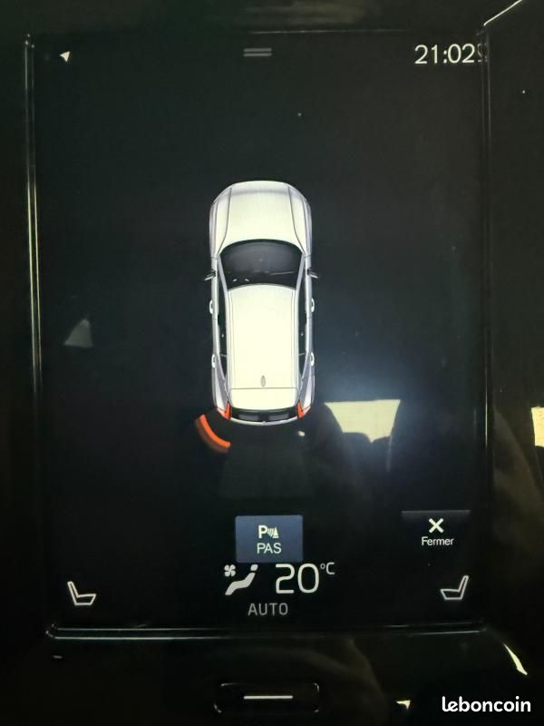Volvo XC40 BUSINESS D3 AdBlue 150 ch Geartronic 8 (image 13)